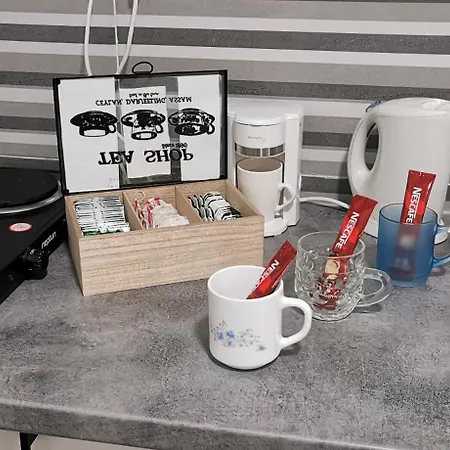 דירה Quiet - & Rent A Car