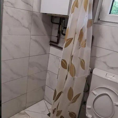 Quiet - & Rent A Car